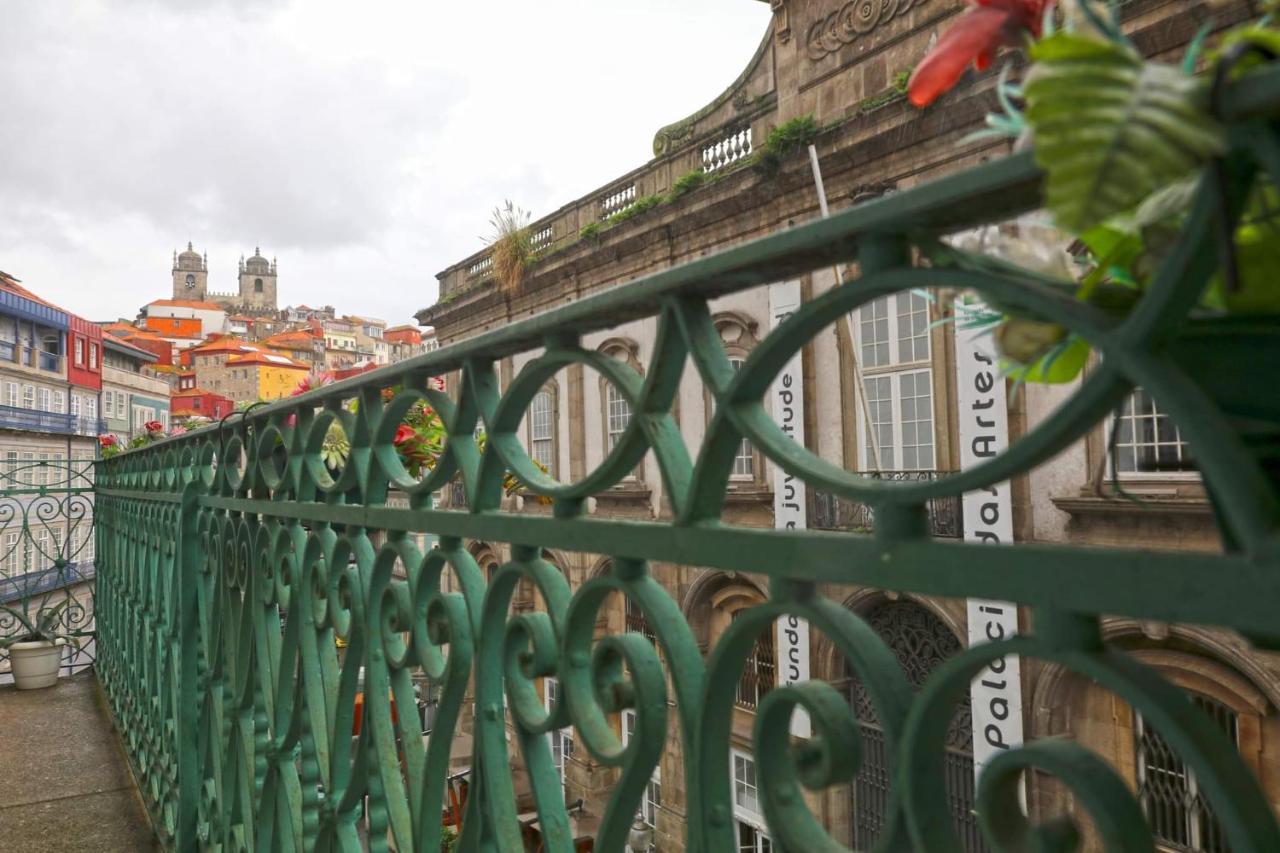 Sao Domingos Flowers Apartments Porto Exterior photo